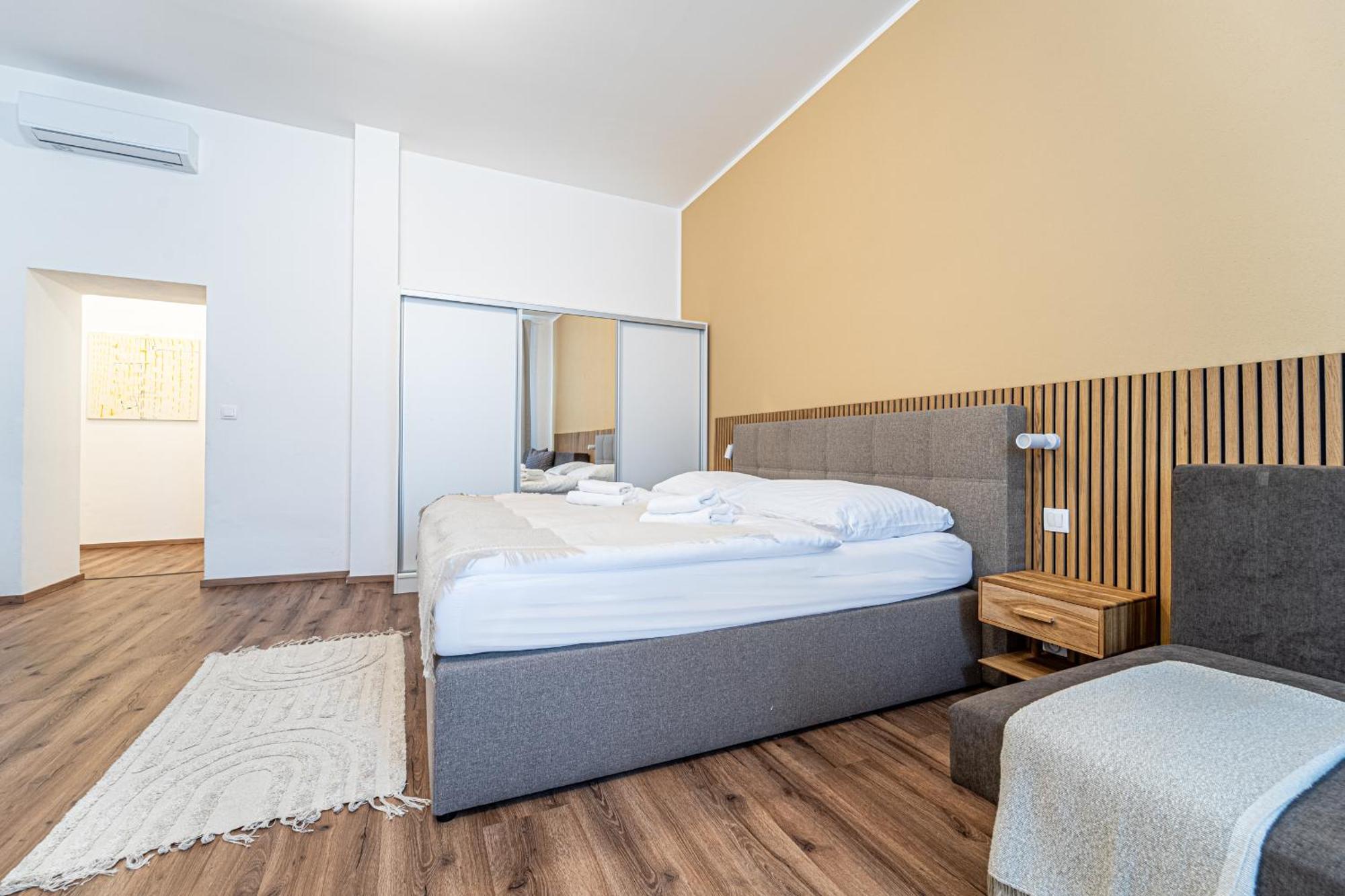 Design Apartments Luzanky ブルノ エクステリア 写真